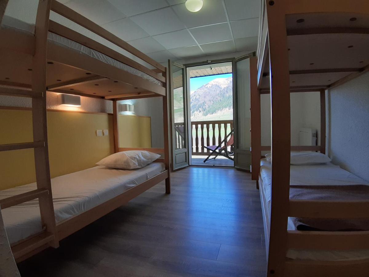 Centre De Vacances Le Hameau Rollot บาแรฌ ภายนอก รูปภาพ