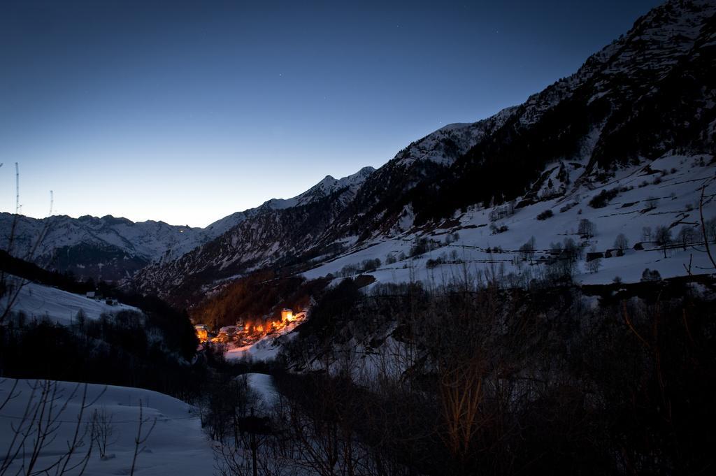 Centre De Vacances Le Hameau Rollot บาแรฌ ภายนอก รูปภาพ